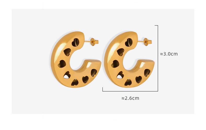 B廠-港風復古C形不對稱小眾氣質耳飾跨境鏤空愛心耳環鈦鋼18k金個性女「F1001」23.09-1 - 安蘋飾品批發