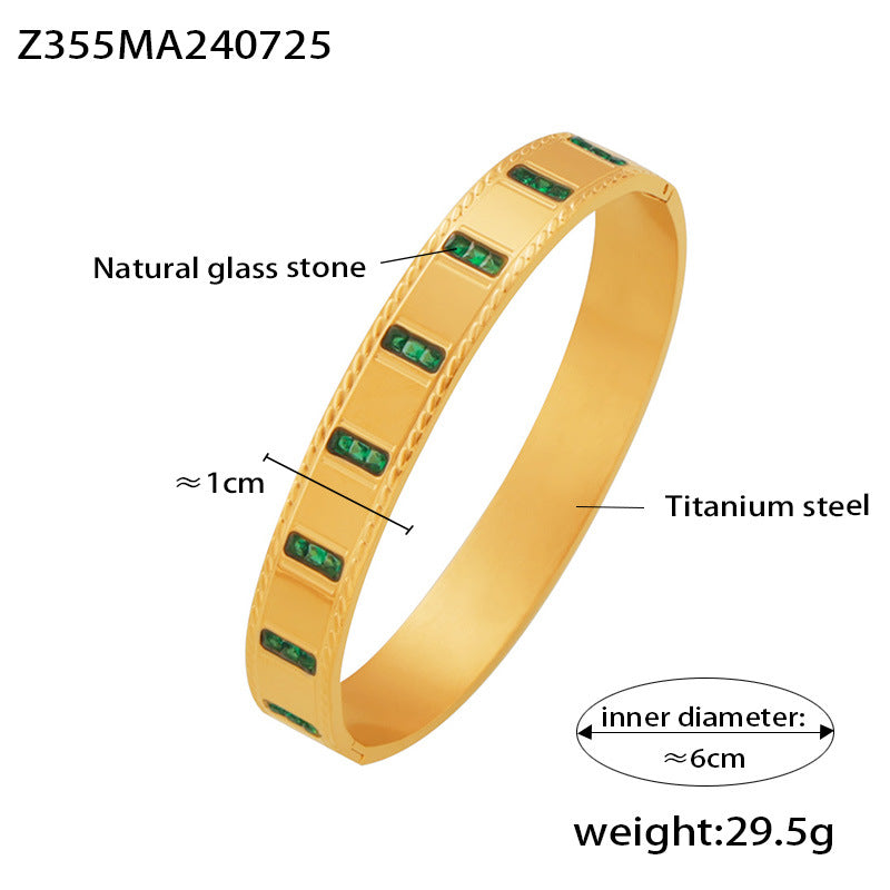 B廠-歐美INS風鑲嵌天然綠玻璃石手鐲鈦鋼鍍18K金復古輕奢感跨境飾品女「Z355」24.08-1