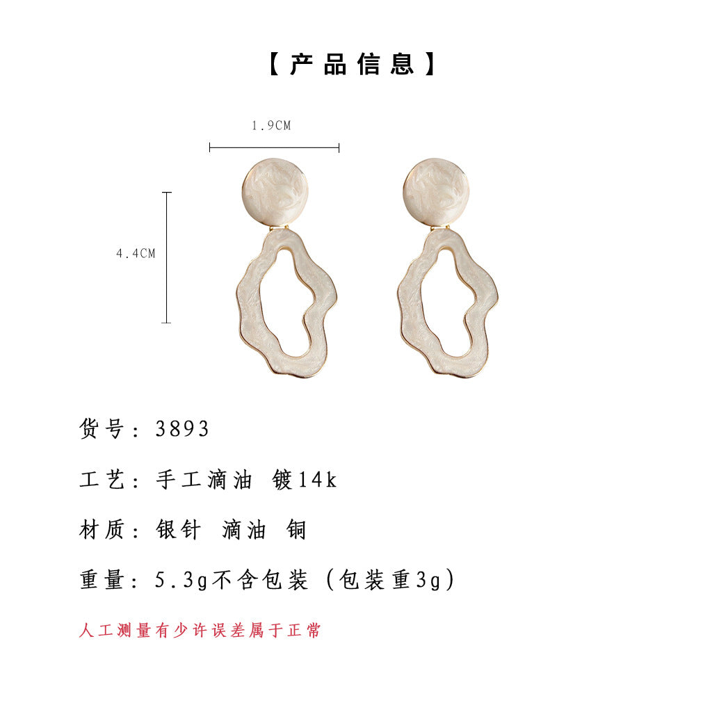 A廠-法式優雅氣質不規則奶油白耳環文藝復古高級感輕奢鏤空幾何耳環「3893」25.01-3