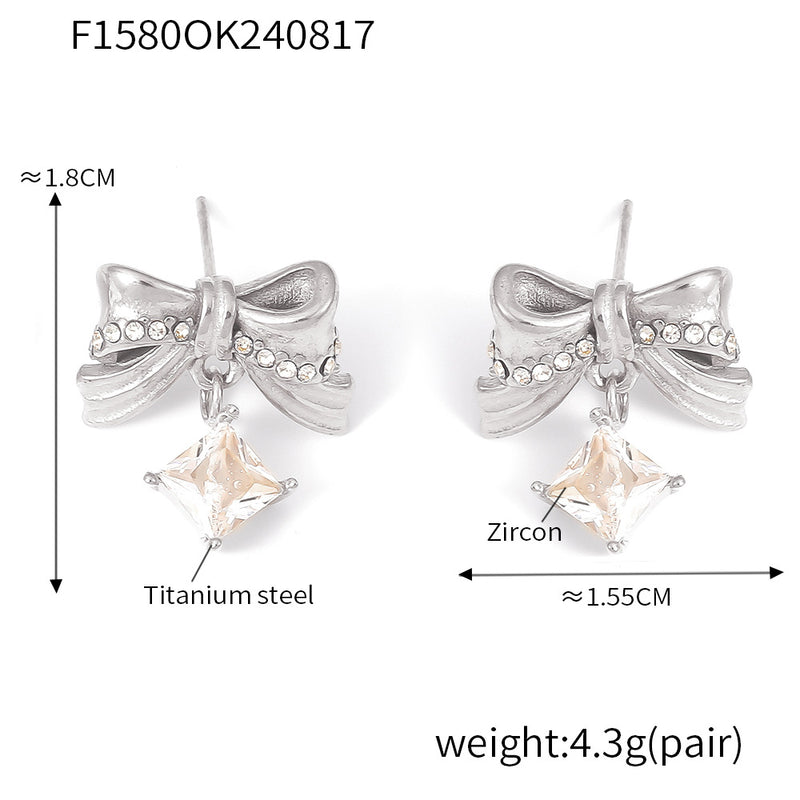 B廠-2024時尚新款褶皺蝴蝶結方鋯石耳環小眾甜美鈦鋼鍍18k真金耳飾女「F1580」24.08-4