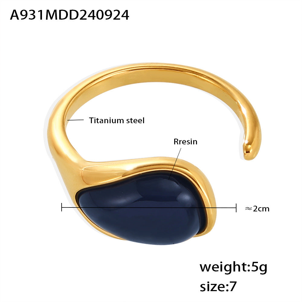 B廠-歐美ins風水滴形青金藍松樹脂戒指 鈦鋼PVD電鍍輕奢氣質開口指環「A931」24.10-1