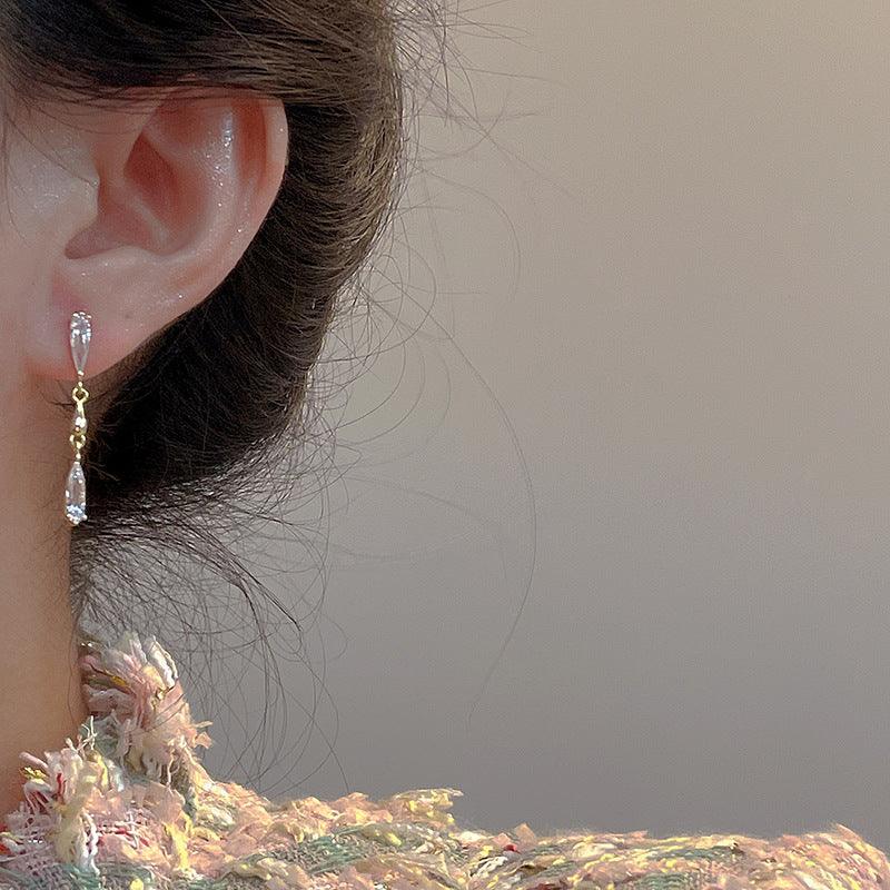 D廠-S925純銀超閃鋯石氣質耳環小眾設計感耳飾女高級感耳釘2023年「YC7557E」23.02-3 - 安蘋飾品批發