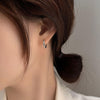 D廠-S925純銀菱面鑲鑽耳扣簡約2023年小眾設計感銀飾女通勤風耳釘「YC7784E」23.03-3 - 安蘋飾品批發